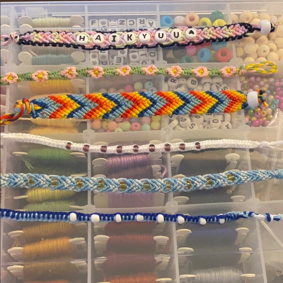 Jewelry - Custom thread bracelets 😊